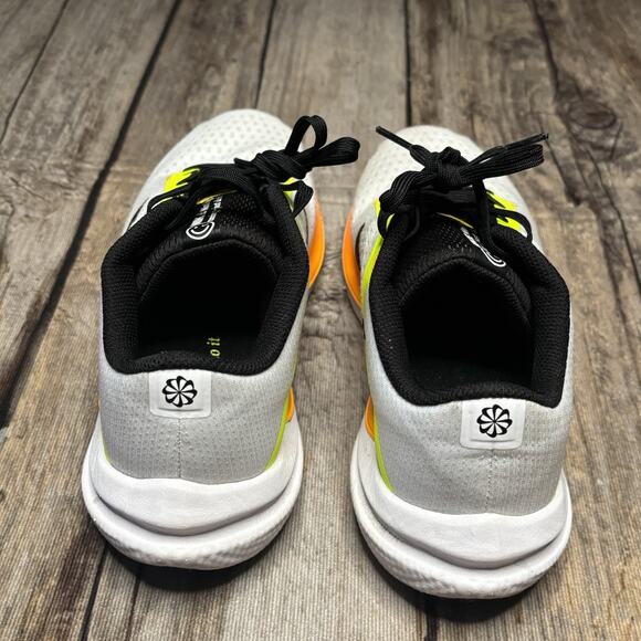 Nike Winflo 10 White Volt Laser Orange Mens Size 7.5 - Picture 4 of 12